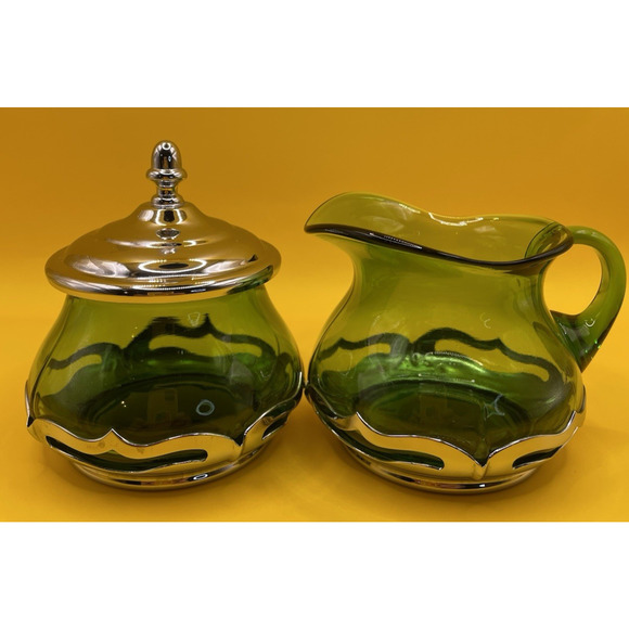 Vintage NY Krome-Kraft, Farber Bros. Green Glass Sugar Bowl & Creamer With Lid - Picture 1 of 12
